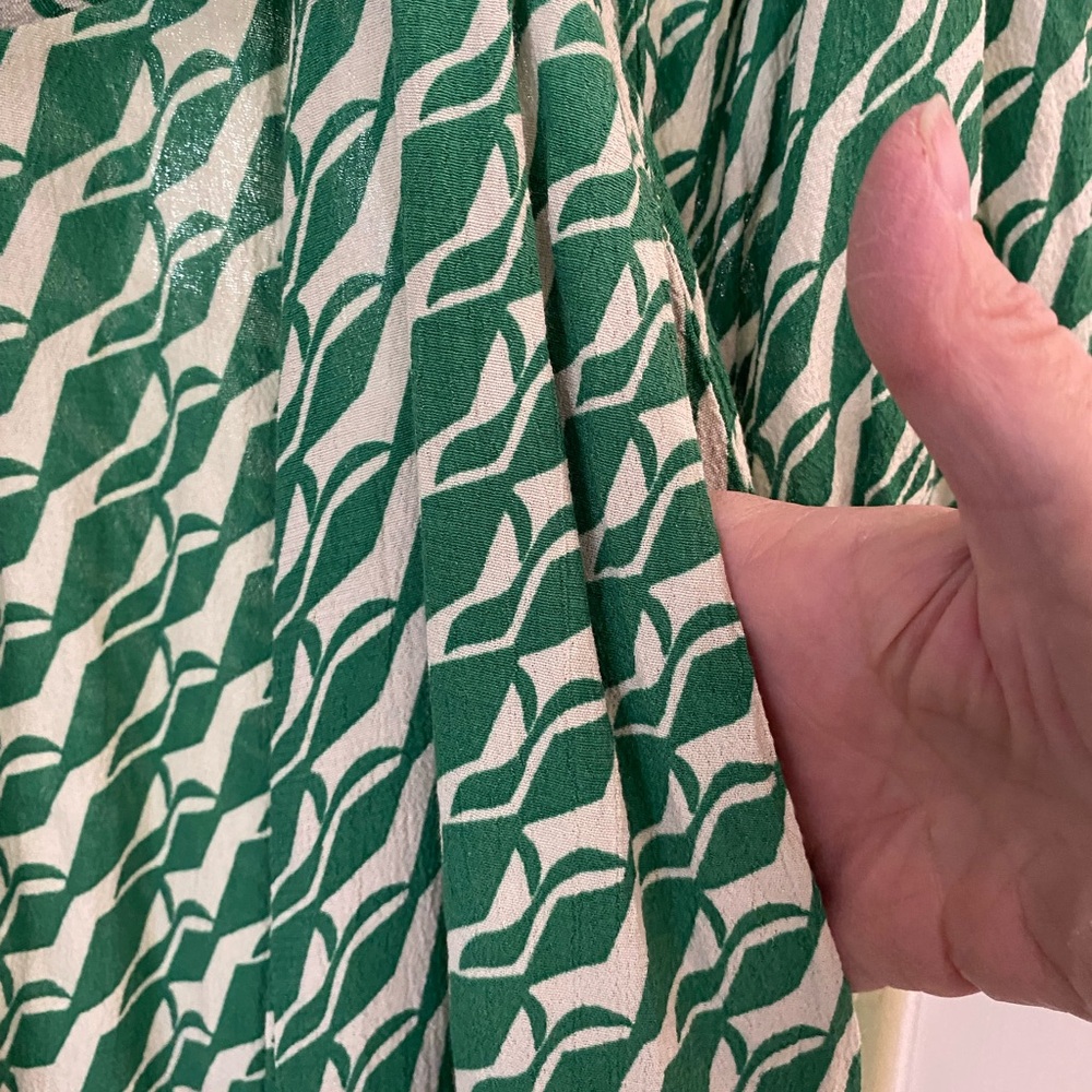 Zara vibrant green and cream colored geometric print midi dress - Picture 7 of 10